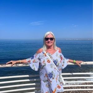 Meet your Posher, Julie
